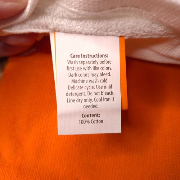 Disney Mickey and Friends Halloween 2 Pack Kitchen Towels 2 Pack Mini Mitts - Picture 4 of 4